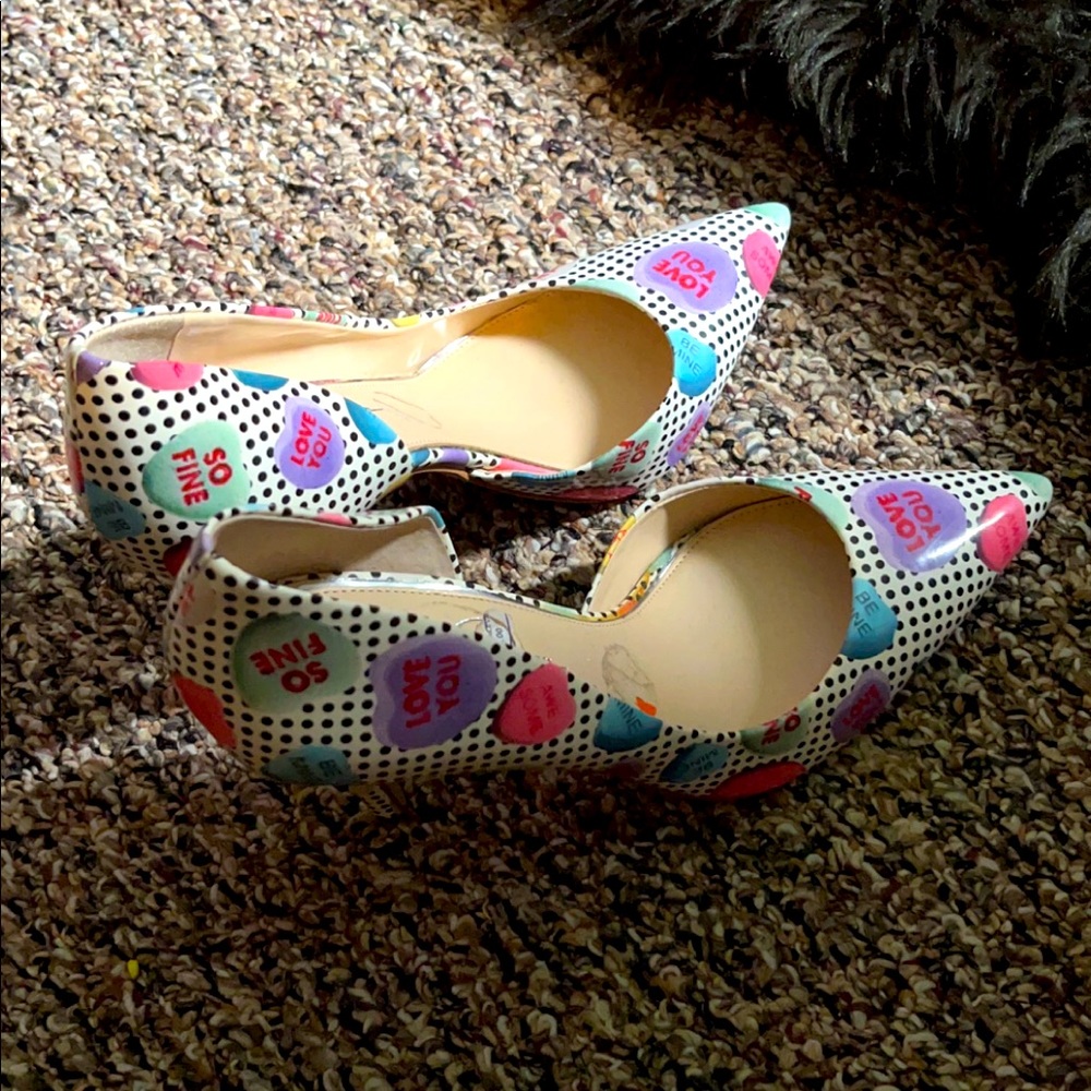 Jessica Simpson Sz 11 multi-colored pumps.